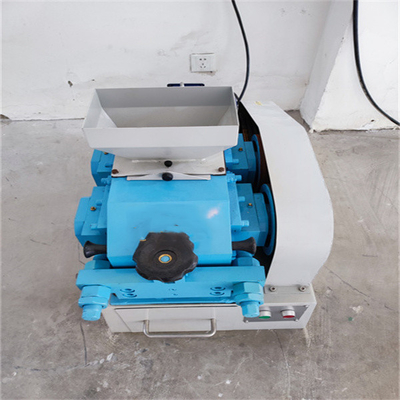 砂の堅い石のMpgのローラ ミルの粉砕機機械500kg/H